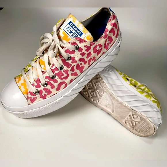 Converse Chuck Taylor Wild
All Star 2X Lift Platform Sneakers - Picture 9 of 9